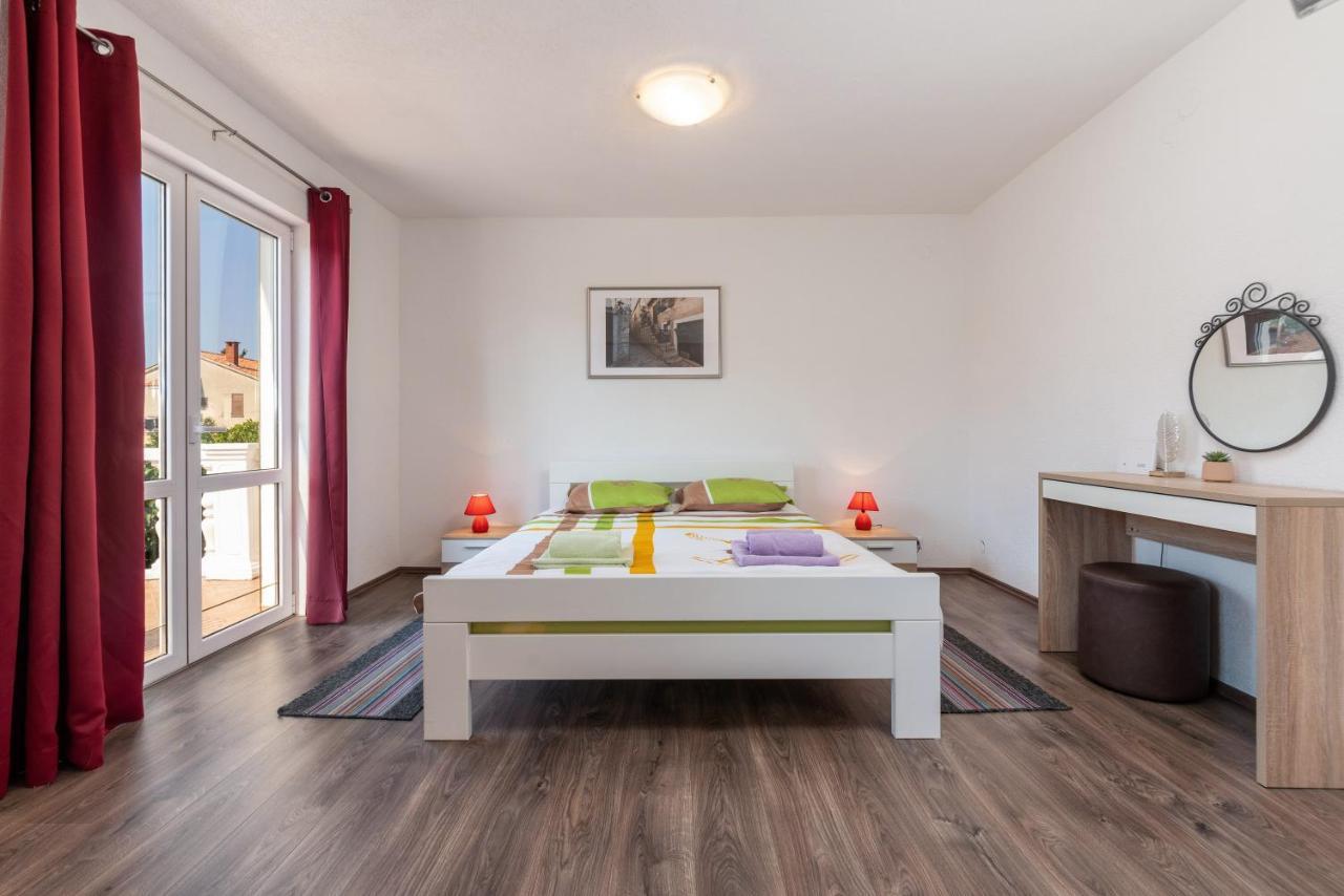 Apartments Oliva Porec Ngoại thất bức ảnh