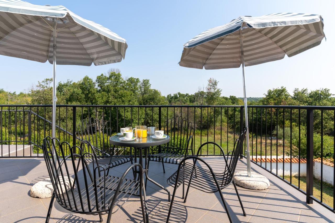 Apartments Oliva Porec Ngoại thất bức ảnh