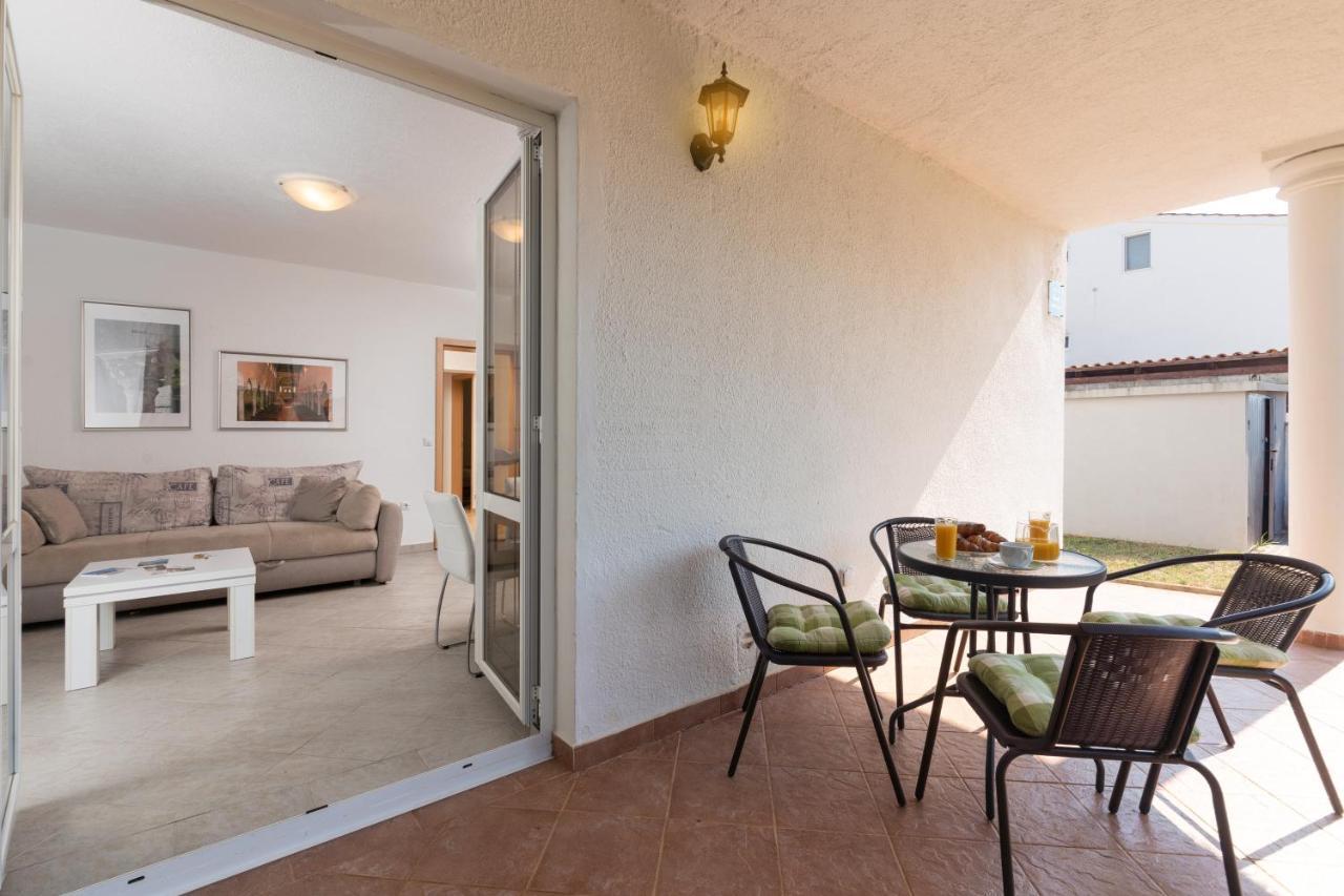 Apartments Oliva Porec Ngoại thất bức ảnh