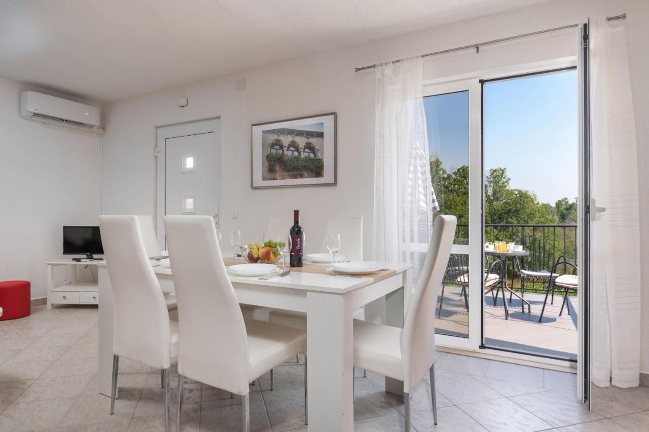 Apartments Oliva Porec Ngoại thất bức ảnh
