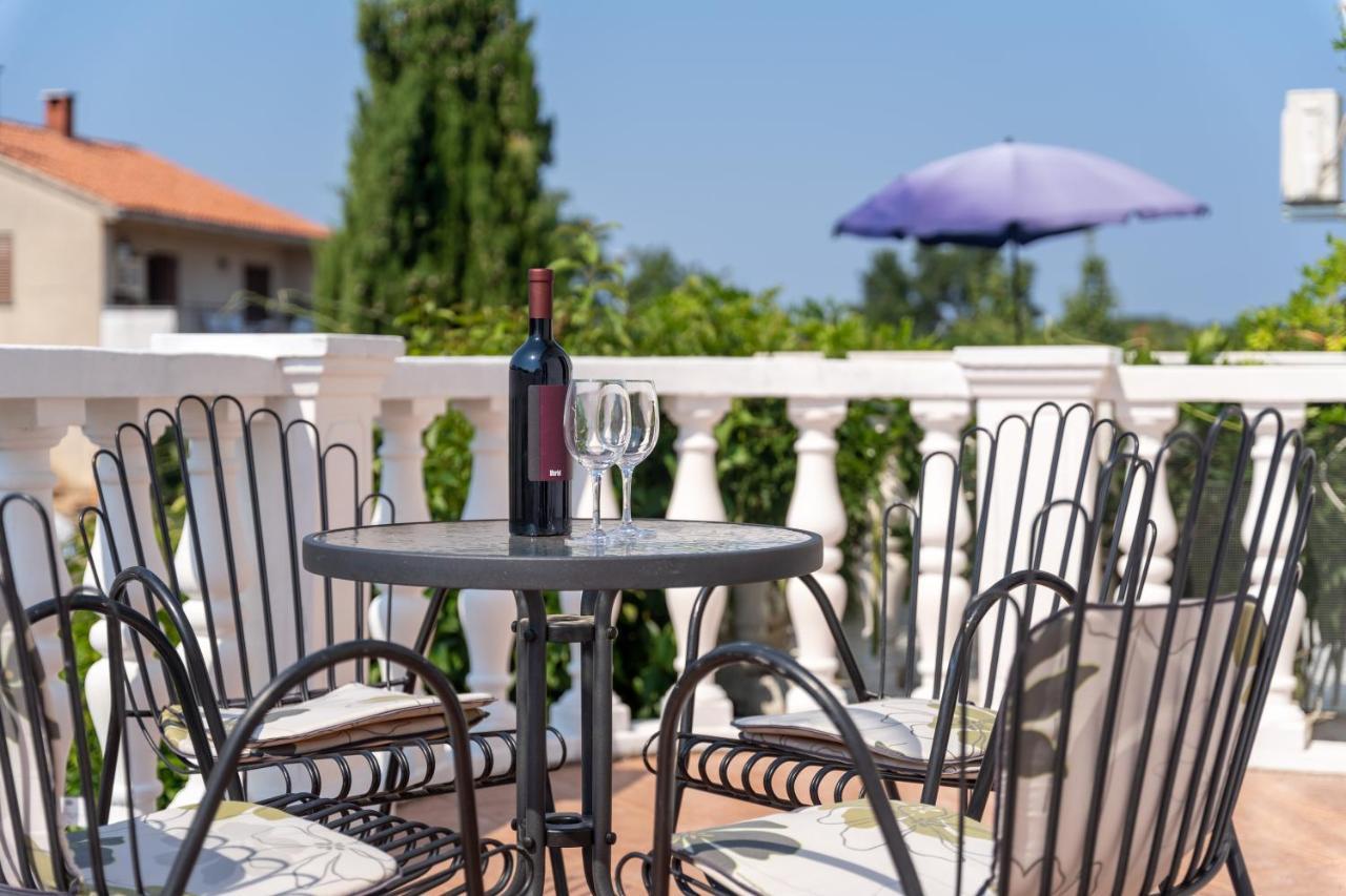 Apartments Oliva Porec Ngoại thất bức ảnh
