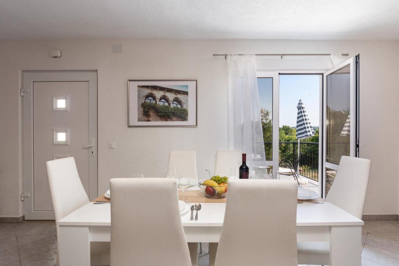 Apartments Oliva Porec Ngoại thất bức ảnh